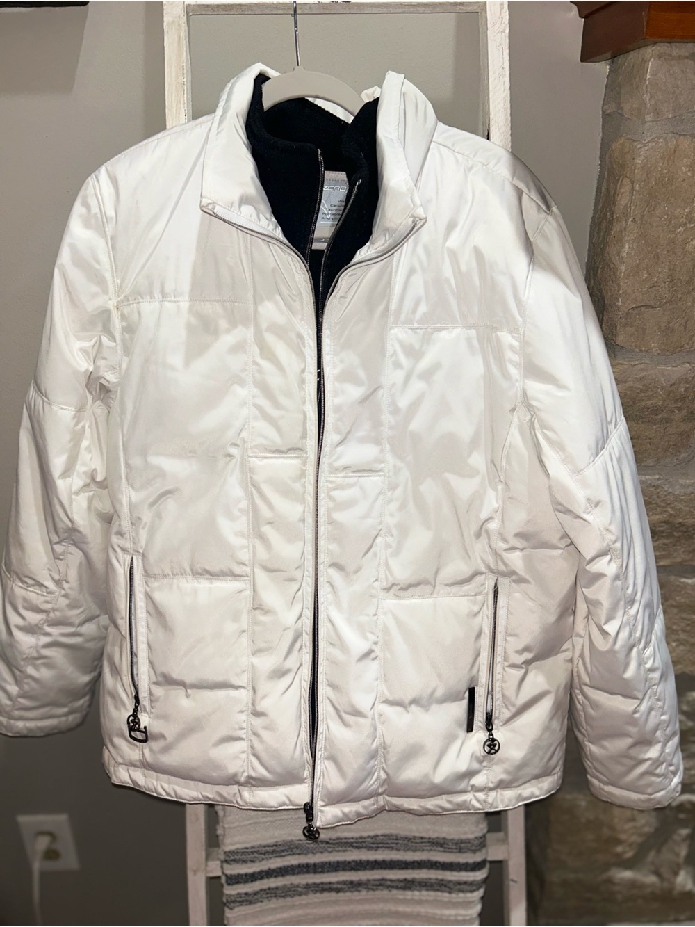 Vintage Women’s ZeroXposur White Quilted Puffer Jacket - Lightweight Insulated - Picture 6 of 6